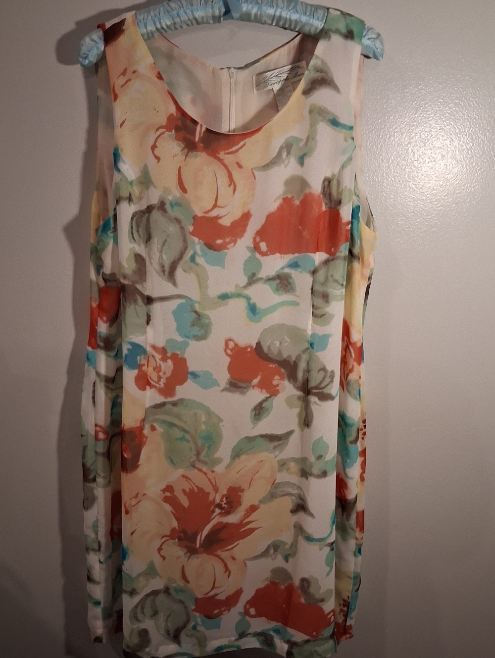 Floral Sleeveless Shift Dress - Multicolor